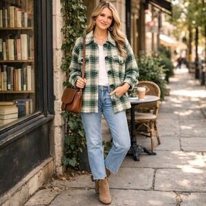ZARA Oversized Italian Fabric Plaid Shacket Parisian Cabincore Barn Jacket M